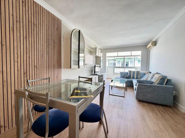 Piso en venta en Málaga, La Unión Cruz de Humilladero Los Tilos. En venta piso Calle Genezaret. Pisos.