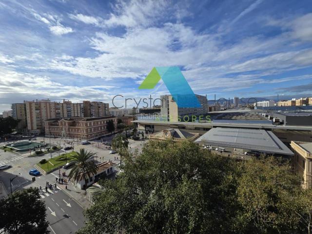 Piso en venta en Málaga, La Unión Cruz de Humilladero Los Tilos. Gran oportunidad en Percherl Sur. Pisos.