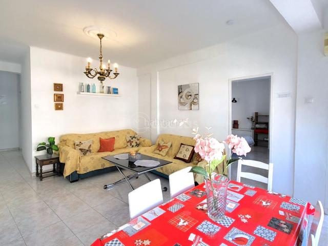 Piso en venta en Málaga, La Unión Cruz de Humilladero Los Tilos. Piso en venta en Paseo de los Tilos 41, Cruz del Humilladero Centro. Pisos.