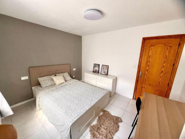 Piso en venta en Málaga, La Florida Parque Norte. Fantástico piso en última planta con vistas despejadas. Pisos.
