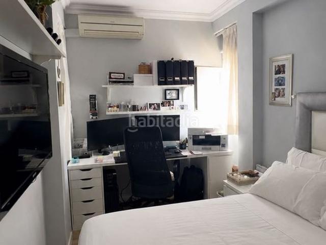 Piso en venta en Málaga, La Goleta San Felipe Neri. MAGNÍFICO PISO DE 3 HABITACIONES EN CAPUCHINOS. Pisos.