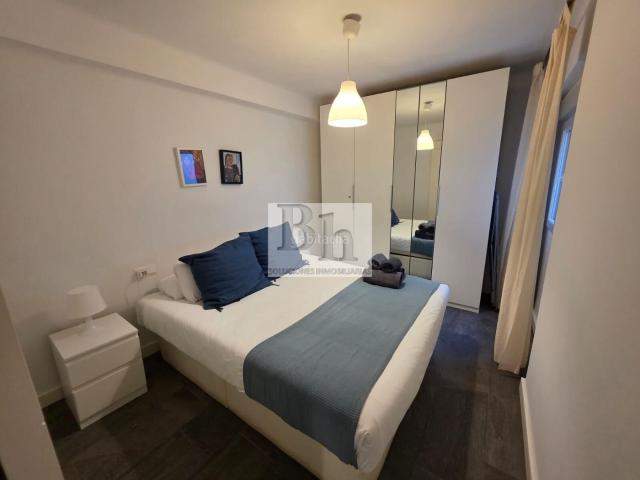 Piso en venta en Málaga, La Goleta San Felipe Neri. BLANHOGAR vende este piso con licencia turística. Pisos.
