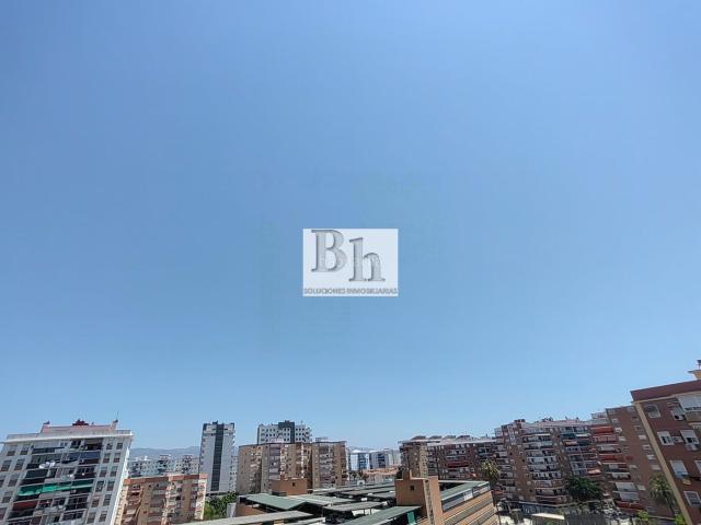 Piso en venta en Málaga, La Luz El Torcal. BLANHOGAR VENDE PISO CON VISTAS DESPEJADAS!. Pisos.