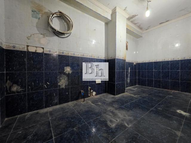 Piso en venta en Málaga, La Luz El Torcal. BLANHOGAR vende portería en Vistafranca ! V I V I E N D A N O H I P O T E C A B L E !. Pisos.