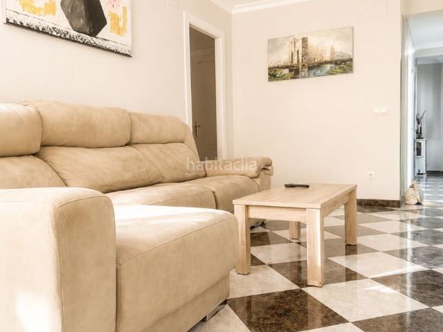 Piso en venta en Málaga, La Luz El Torcal. Piso reformado de 3 dormitorios en La Luz, listo para entrar a vivir. Pisos.