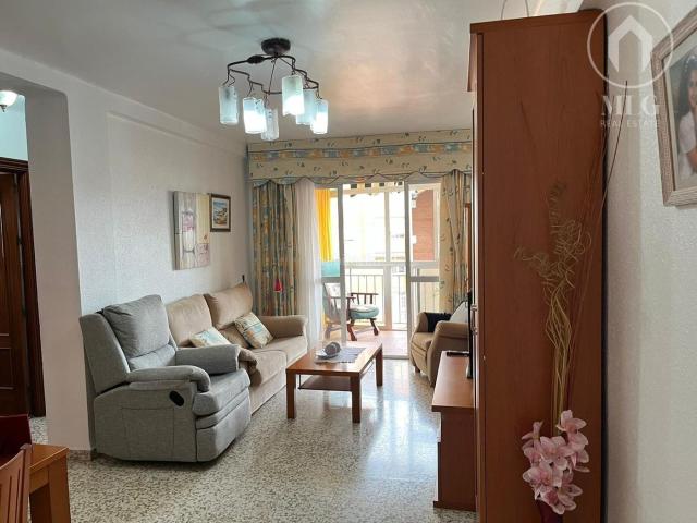 Piso en venta en Málaga, La Luz El Torcal. Se vende piso Avenida en Europa. Pisos.