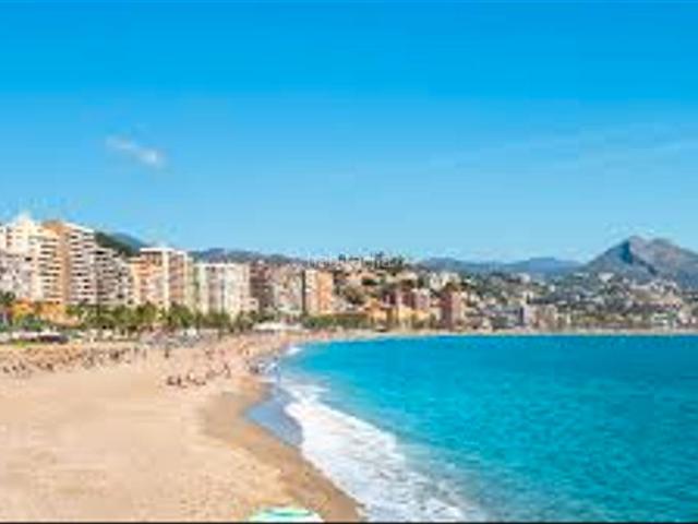 Piso en venta en Málaga, La Malagueta Monte Sancha. LOTE DE 8 APARTAMENTOS TURISTICOS MÁLAGA. Pisos.