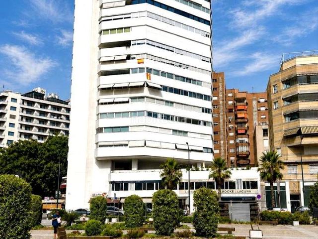 Piso en venta en Málaga, La Malagueta Monte Sancha. Paseo de la Farola, junto a la Malagueta. Pisos.