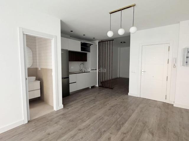 Piso en venta en Málaga, Los Castillejos La Trinidad. Buscas invertir en una vivienda?. Pisos.