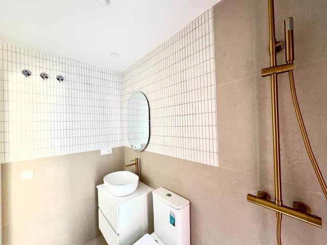 Piso en venta en Málaga, Los Castillejos La Trinidad. DESCUBRE ESTE MODERNO ESTUDIO DE 47 METROS CUADRADOS EN EL CONSOLIDADO BARRIO DE LOS CASTILLEJOS, JUNTO A MARTÍNEZ MALDONADO!. Pisos.