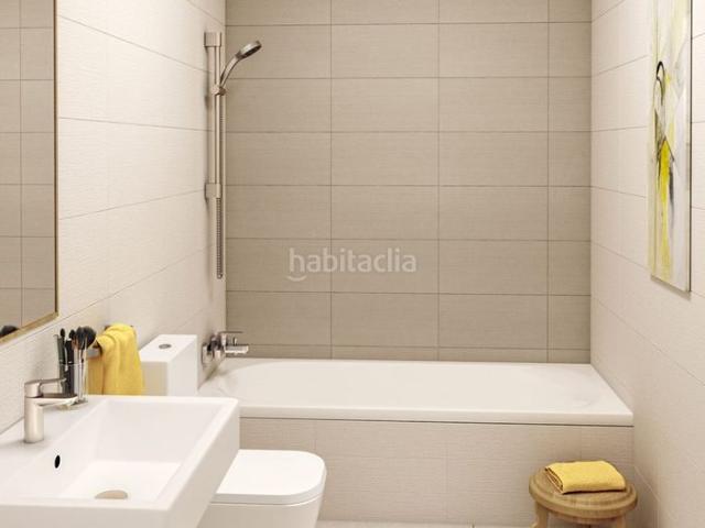 Piso en venta en Málaga, Los Castillejos La Trinidad. Descubre Metropolitan Homes en C. Eugenio Gross, Málaga apartamentos de 1 y 2 dormitorios con piscina, garaje, trastero y diseño m. Pisos.
