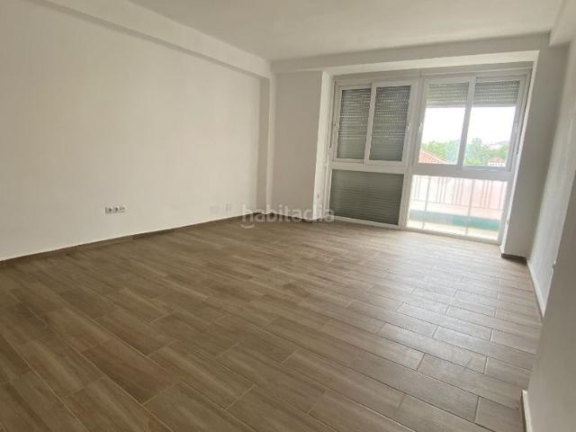 Piso en venta en Málaga, Los Castillejos La Trinidad. ¡Espectacular Piso Totalmente Reformado en La Trinidad, Málaga!. Pisos.