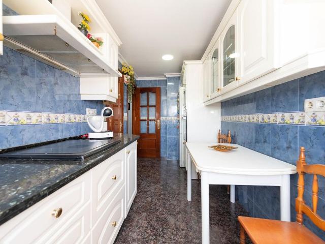 Piso en venta en Málaga, Los Castillejos La Trinidad. Piso muy amplio en C Blas de Lezo. Pisos.