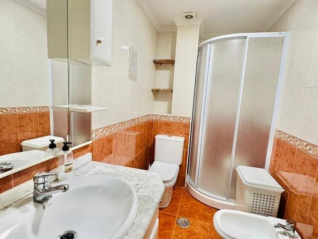 Piso en venta en Málaga, Los Guindos Parque Mediterráneo Santa Paula. Pisos.