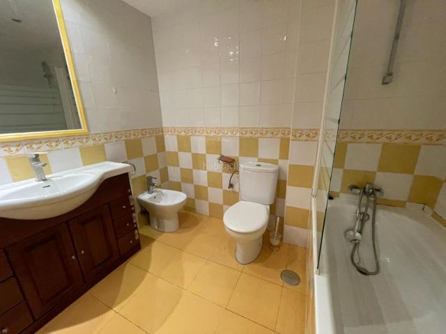 Piso en venta en Málaga, Martiricos La Roca La Rosaleda. Magnífico piso en Málaga Capital. Pisos.