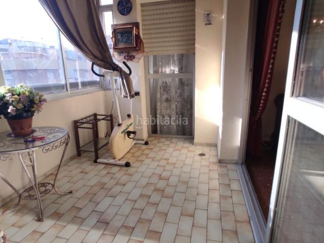 Piso en venta en Málaga, Martiricos La Roca La Rosaleda. Piso de 4 dormitorios y 2 baños con terraza. Pisos.