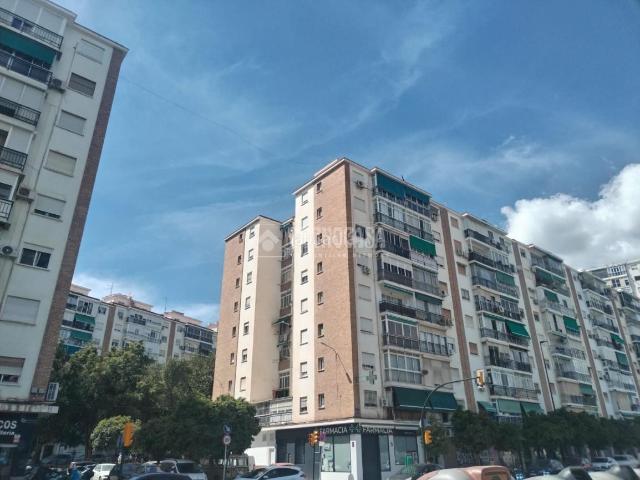 Piso en venta en Málaga, Martiricos La Roca La Rosaleda. Piso en venta en Málaga. Pisos.