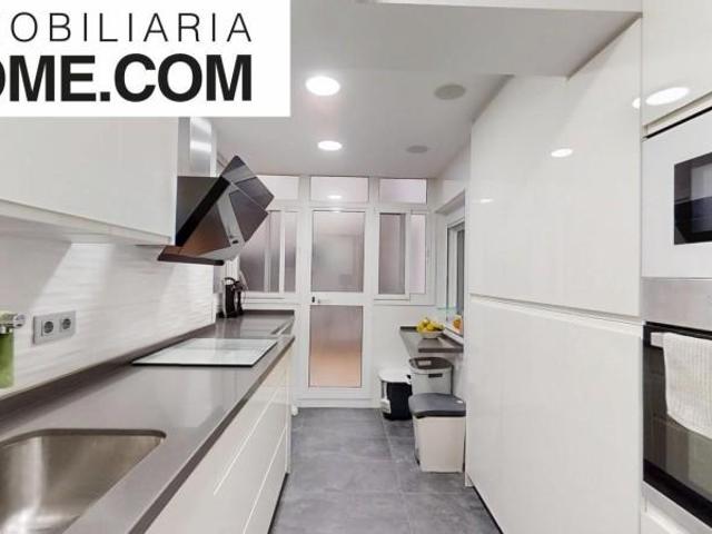 Piso en venta en Málaga, Ortega y Gasset