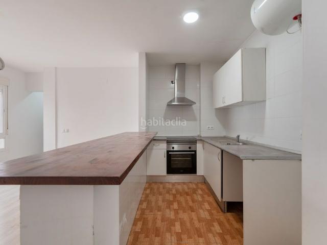 Piso en venta en Málaga, Parque Victoria Eugenia. Piso en venta en Málaga. Pisos.