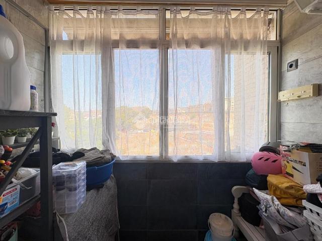 Piso en venta en Málaga, Parque Victoria Eugenia. Piso en venta en Málaga. Pisos.
