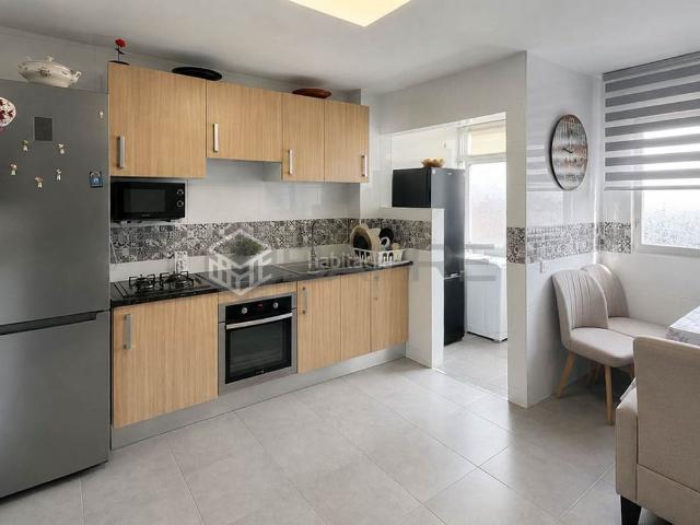 Piso en venta en Málaga, Parque Victoria Eugenia. Pisos.