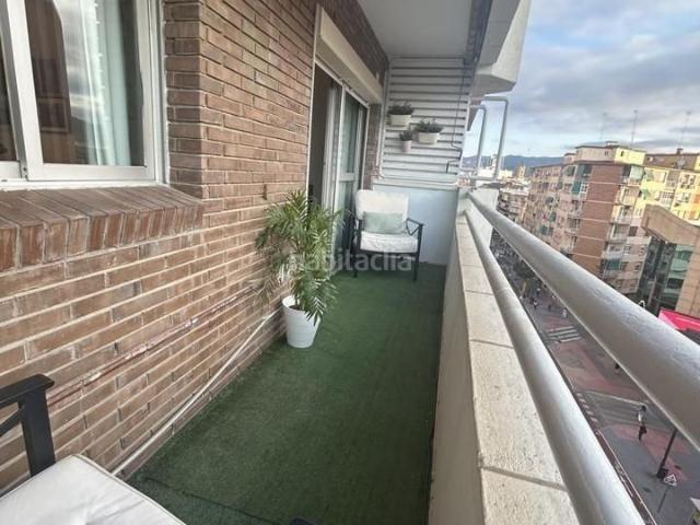 Piso en venta en Málaga, Perchel Norte. DESCUBRE UN ESTILO DE VIDA EXCLUSIVO EN EL CORAZÓN DE MÁLAGA ESPECTACULAR VIVIENDA EN UN EDIFICIO EMBLEMÁTICO 5 ESTRELLAS. Pisos.