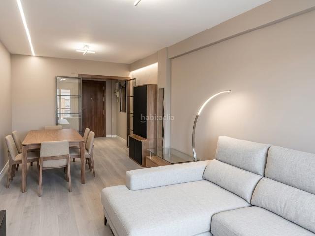 Piso en venta en Málaga, Portada Alta Pol. Crta. De Cártama. Piso con VISTAS despejadas a Málaga en la zona de Portada Alta Málaga. Pisos.