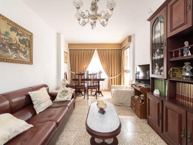 Piso en venta en Málaga, Portada Alta Pol. Crta. De Cártama. Piso en Ortega y Gasset. Pisos.