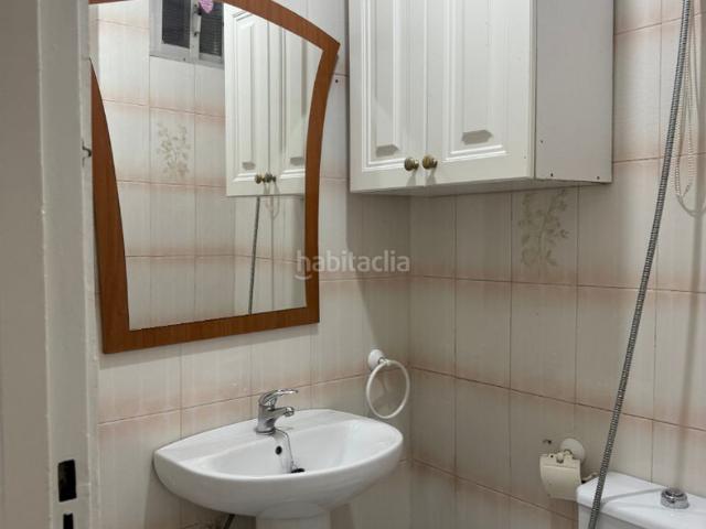 Piso en venta en Málaga, Suárez. Excelente oportunidad para inventir o crear la vivienda de tus sueños !. Pisos.