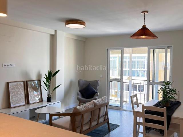 Piso en venta en Málaga, Suárez. LUMINOSO PISO EN CAMINO SUAREZ TERRAZA 3 DORMITORIOS 2 BAÑOS. Pisos.