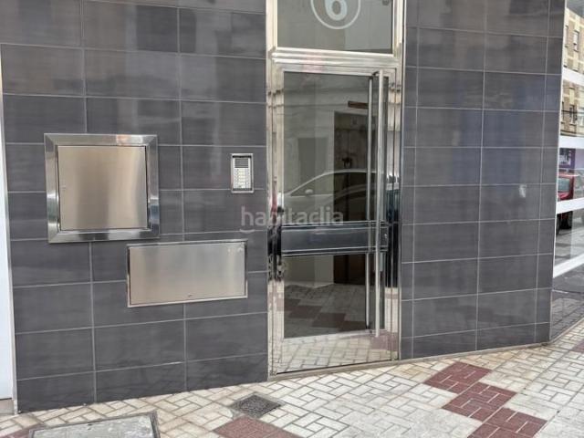 Piso en venta en Málaga, Suárez. Pisos.
