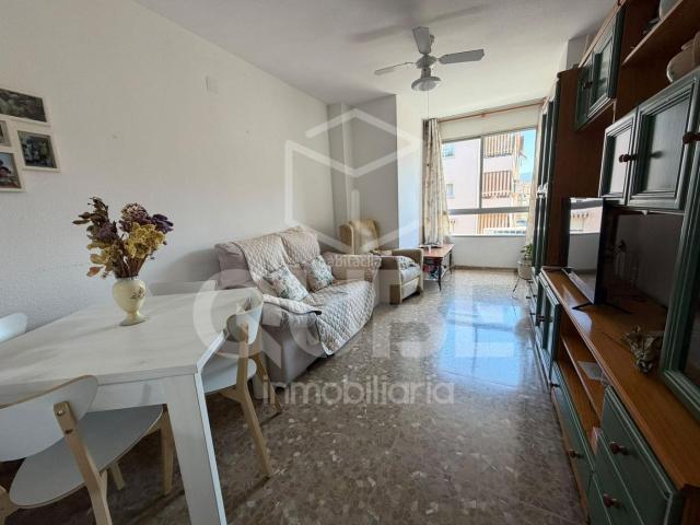 Piso en venta en Málaga, Suárez. Pisos.