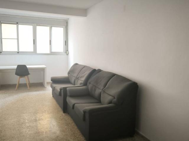 Piso en venta en Malilla 46026