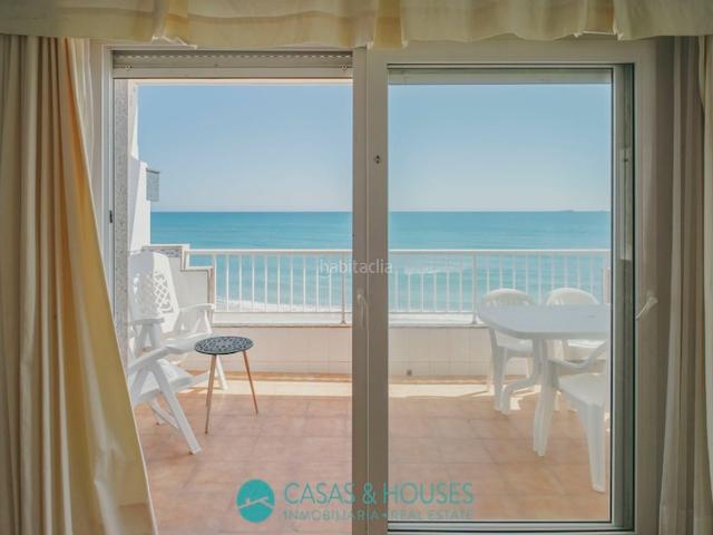 Piso en venta en Manga del Mar Menor La, Entremares. Apartamento de tres dormitorios en primera linea de mar en la Manga. Pisos Manga del Mar Menor.
