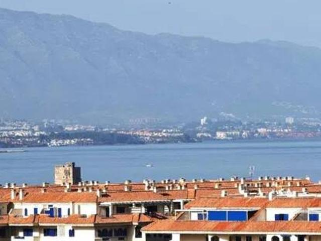 Piso en Venta en Manilva