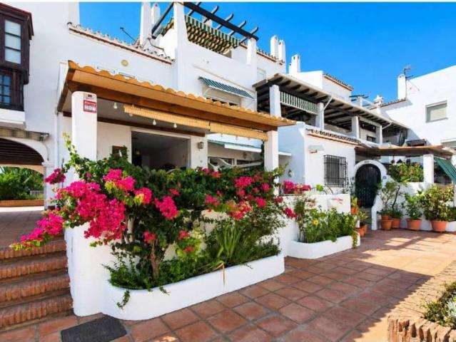 Piso en Venta en Manilva