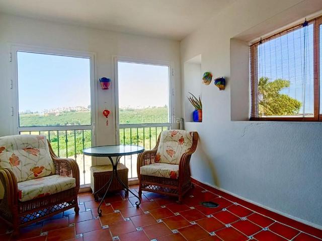 Piso en venta en Manilva, El Castillo. Espectacular vivienda situada en Balcones de los Hidalgos, zona Puerto de la Duquesa. Pisos.