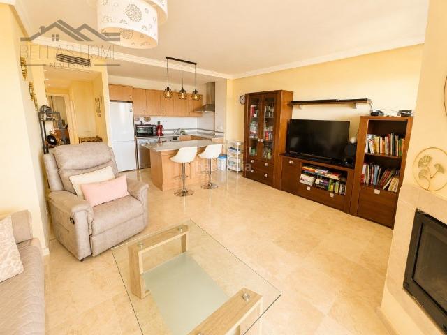 Piso en venta en Manilva, La Duquesa. Piso en puerto de La Duquesa. Pisos.