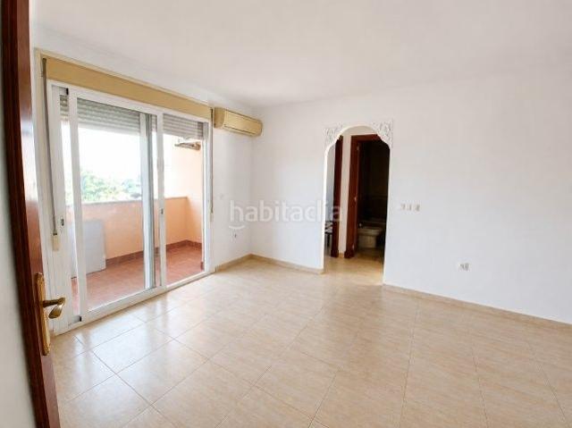 Piso en venta en Manilva, San Luis de Sabinillas. PRECIOSO Y CÓMODO PISO CÉNTRICO. RODEADO DE TODOS LOS SERVICIOS. Pisos.
