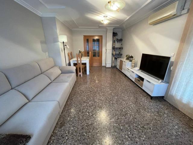 Piso en venta en Manises