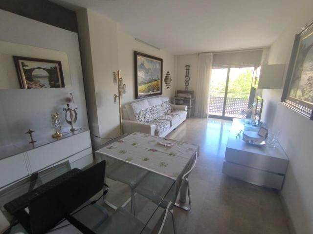 Piso en venta en Manresa, Bases de Manresa Carretera de Santpedor. PISO CON PARQUING Y TRASTERO EN VENTA. Pisos.