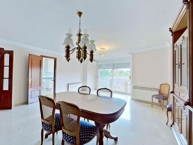 Piso en venta en Manresa, de 168 m² 4 habitaciones por 295.000