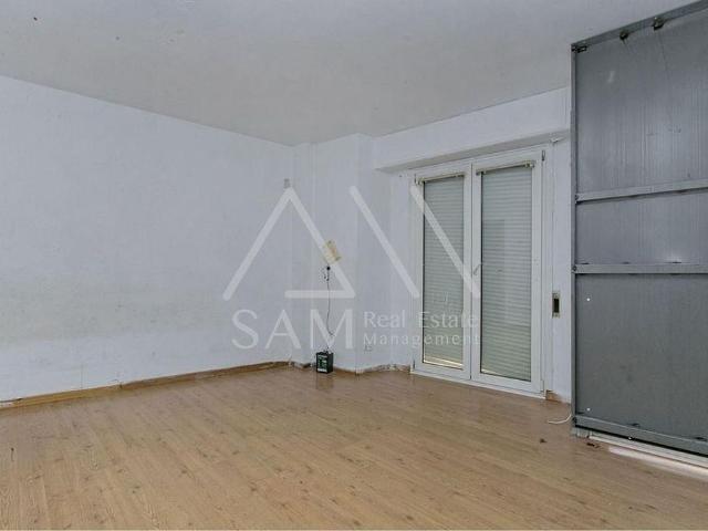 Piso en venta en Manresa, de 77 m² 2 habitaciones por 74.800