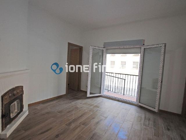 Piso en venta en Manresa, de 86 m² 4 habitaciones por 159.000
