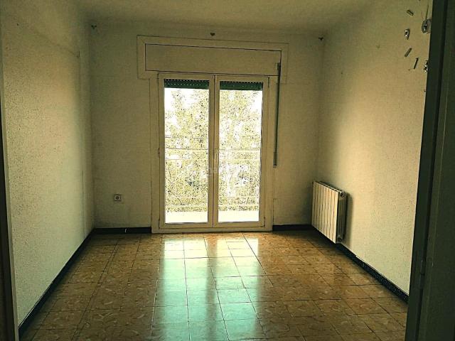 Piso en venta en Manresa, Escodines. Piso de 3 habitaciones en calle Era de lHuguet en Manresa. Pisos.