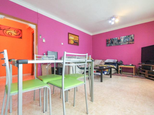 Piso en venta en Manresa, Poble Nou. Pis en venda a la zona del Poblenou de Manresa. Pisos.