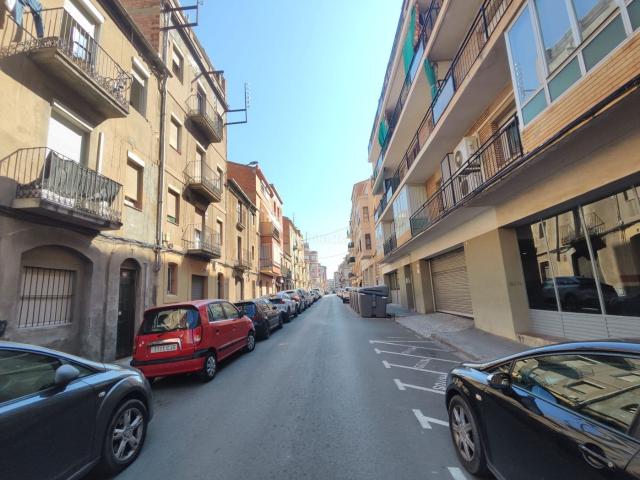 Piso en venta en Manresa, Poble Nou. Pisos.