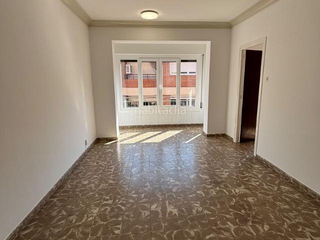 Piso en venta en Manresa, Plaça Catalunya. GRAN OPORTUNIDAD EN MANRESA!. Pisos.
