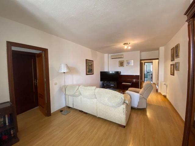 Piso en Venta en Manzanares