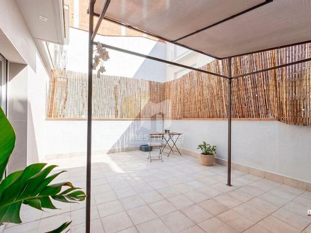 Piso en venta en calle De Barcelona, Masnou, de 53 m² 2 habitaciones por 325.000